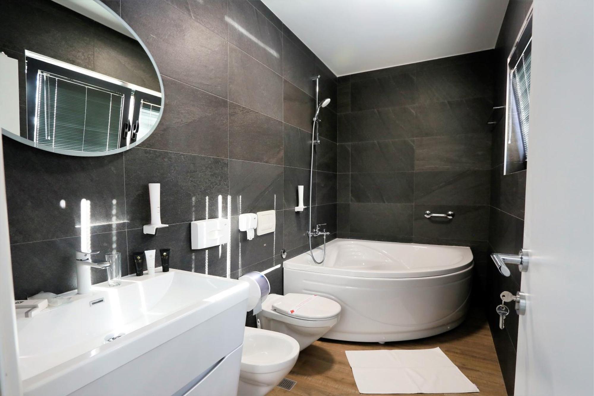 Carpe Diem Boutique Hotel Zenica Extérieur photo