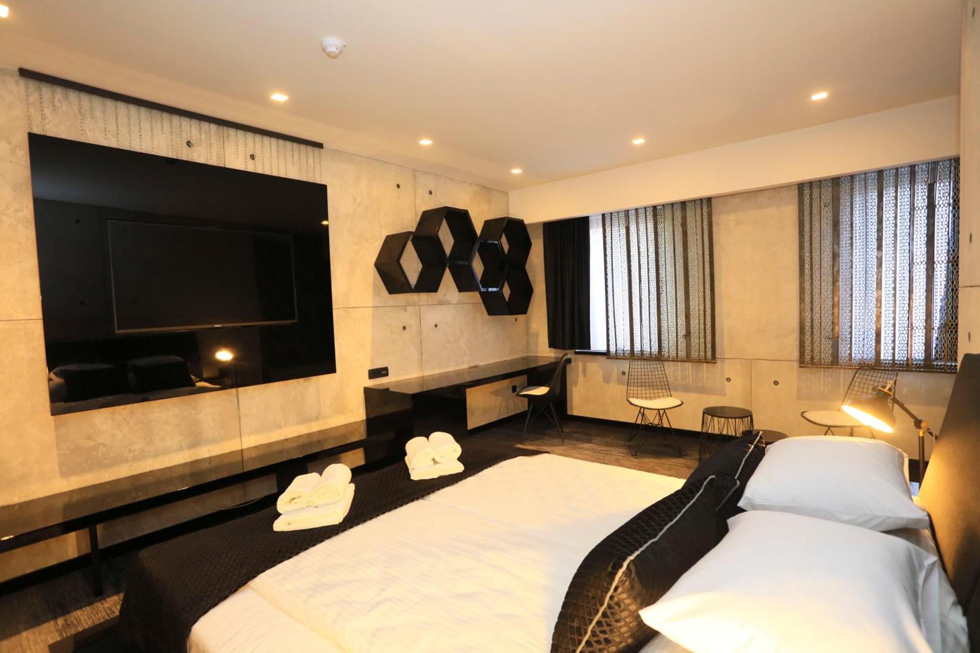 Carpe Diem Boutique Hotel Zenica Extérieur photo