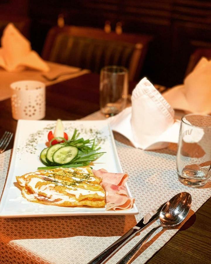Carpe Diem Boutique Hotel Zenica Extérieur photo
